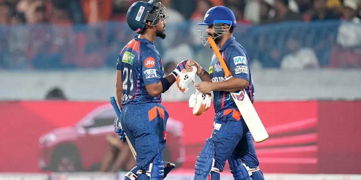 Rishabh Pant के दोस्त ने अपने देश के तिरंगे को दिया धोखा ! Rishabh Pant के दोस्त ने अपने देश के तिरंगे को दिया धोखा !