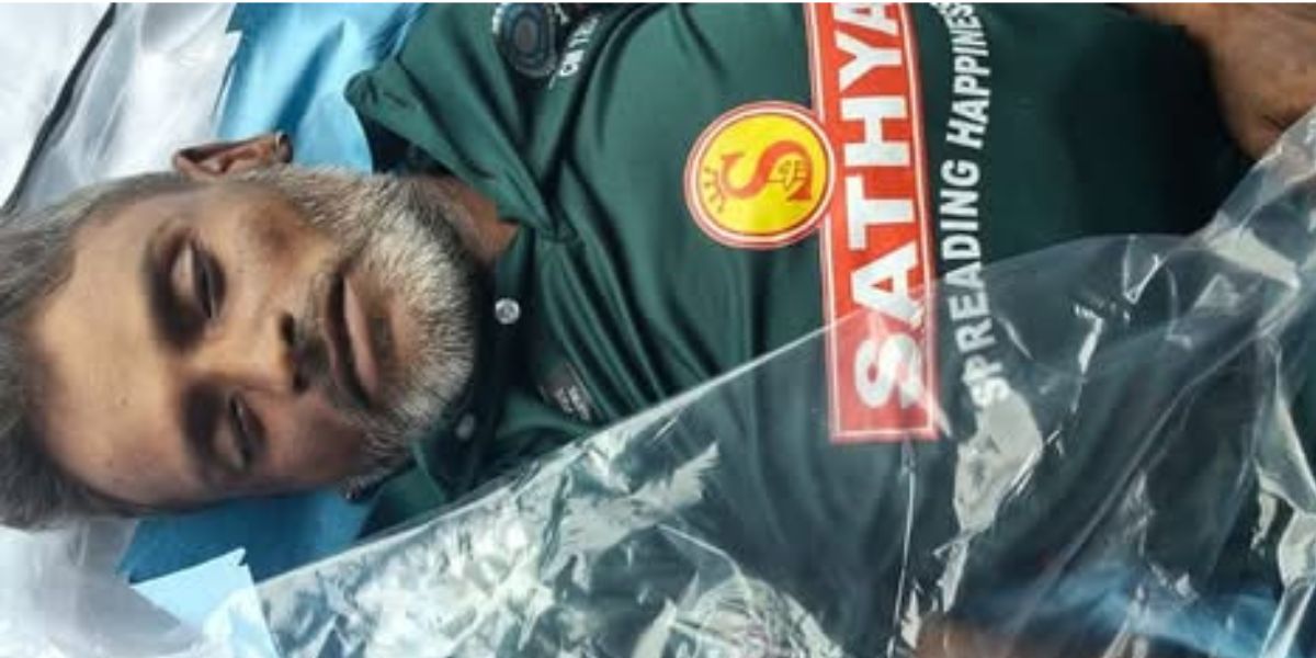 Dead Cricketer : 34 वर्षीय पंजाब के खिलाड़ी ने ट्रेन में तोड़ा दम Dead Cricketer : 34 वर्षीय पंजाब के खिलाड़ी ने ट्रेन में तोड़ा दम