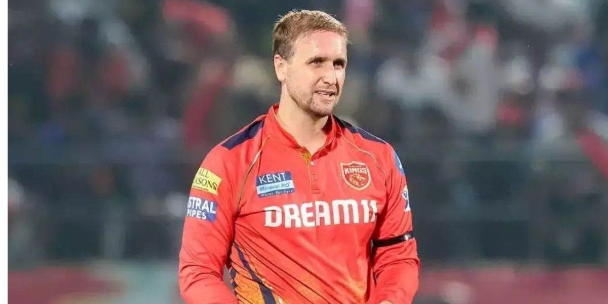 RCB पर बोझ बना ये खिलाड़ी