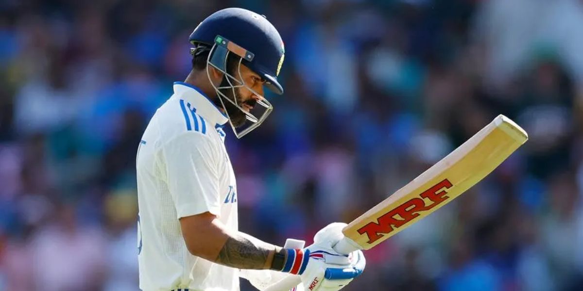 विराट कोहली (Virat Kohli) ने 12 मई को अचानक टेस्ट क्रिकेट से संन्यास का ऐलान कर दिया विराट कोहली (Virat Kohli) ने 12 मई को अचानक टेस्ट क्रिकेट से संन्यास का ऐलान कर दिया