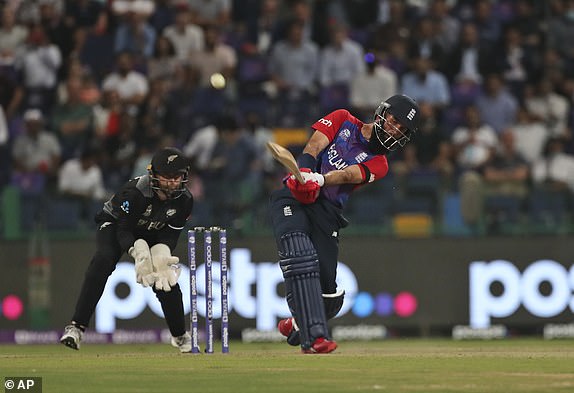 T20 World Cup 2021, ENGvsNZ: मोर्गन ने नहीं कराई मोईन अली से गेंदबाजी, ट्विटर पर भड़के फैंस पूछ रहे...