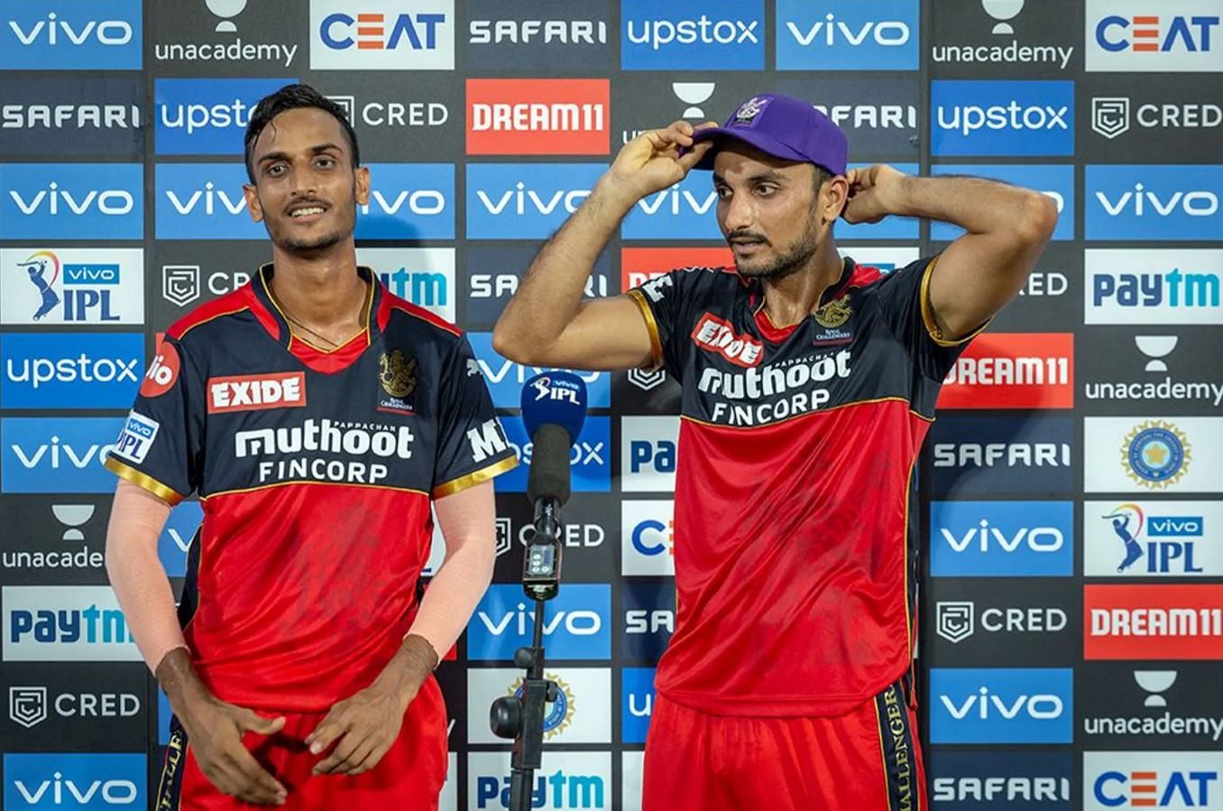 IPL 2021: ऑरेंज और पर्पल कैप की रेस हुई बहुत ही रोमांचक, बैंगलोर के खिलाड़ियों का है दबदबा