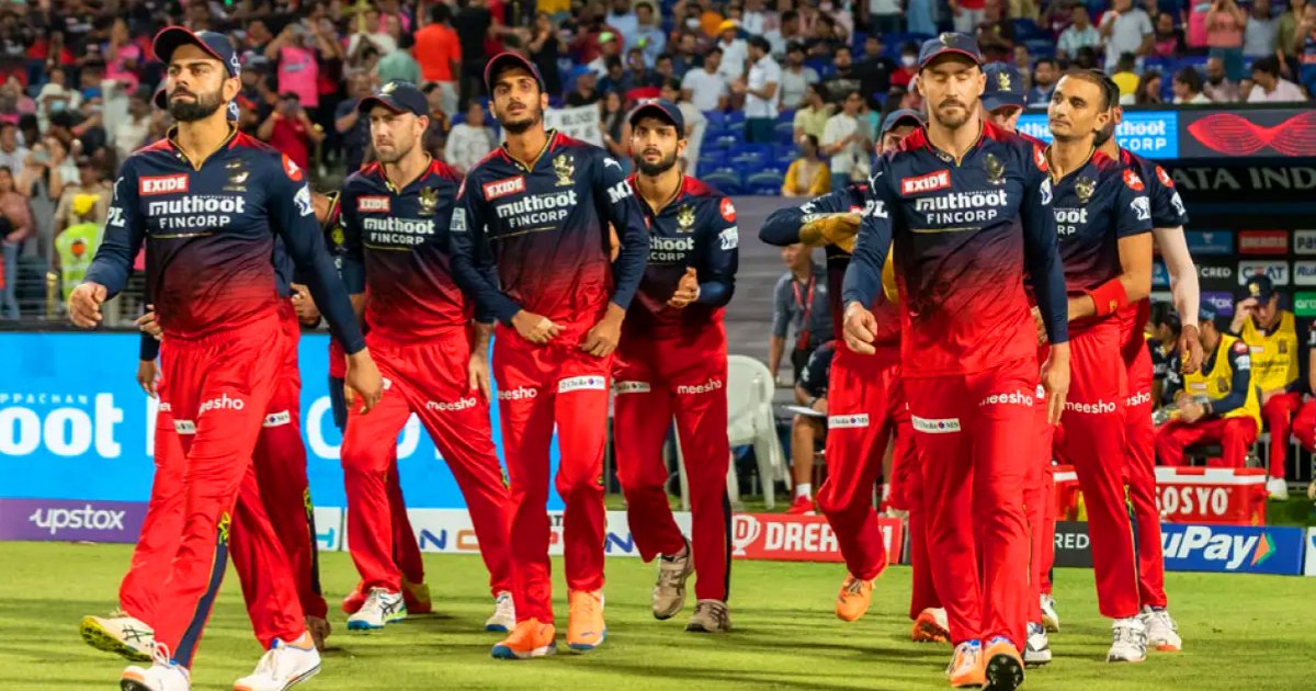 RCB फैंस के लिए आई बुरी खबर, इस दिग्गज खिलाड़ी ने अचानक लिया क्रिकेट से संन्यास