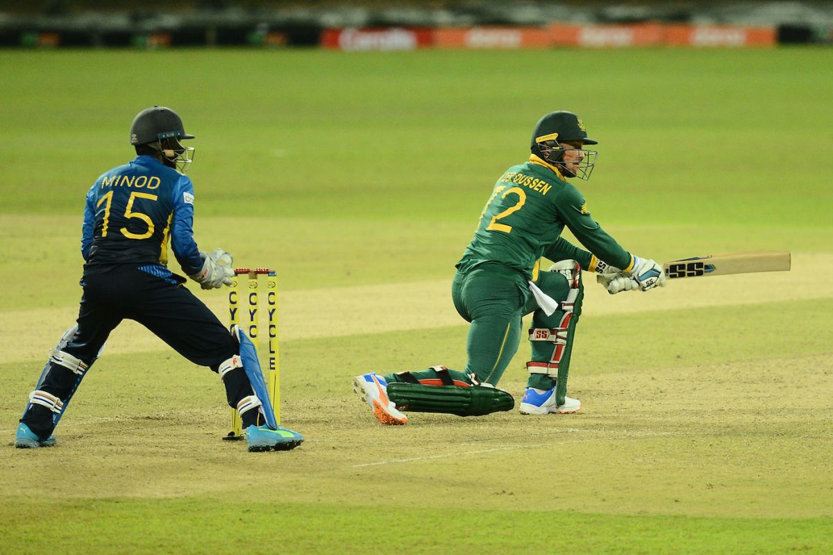 PAK vs RSA: रसी वान डर दुस्सें के तूफ़ान में उड़ी पाकिस्तानी टीम, साउथ अफ्रीका ने हासिल की धमाकेदार जी...