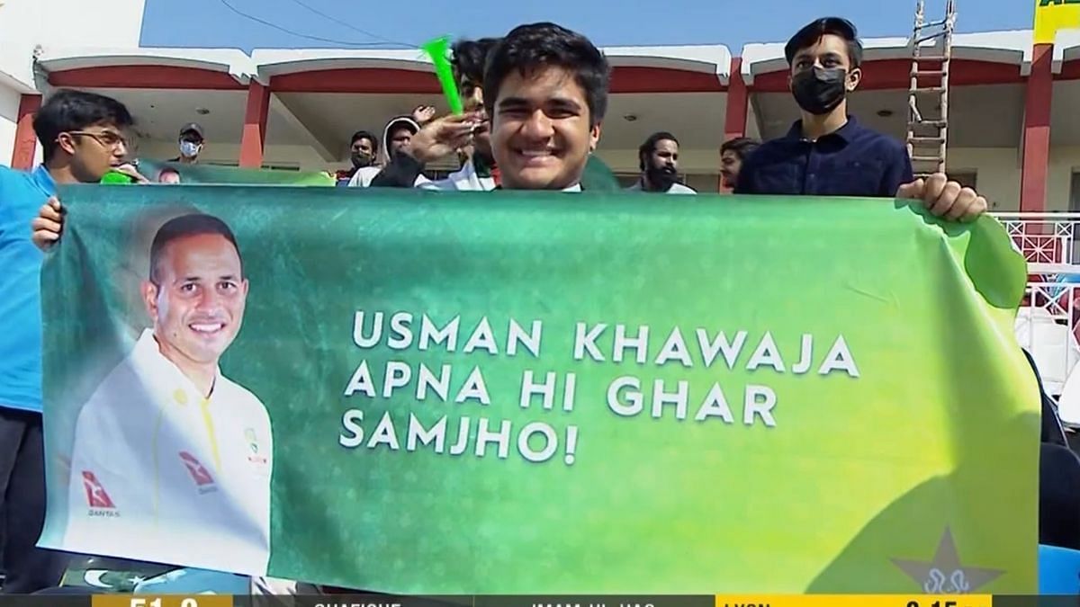 Pakistani fans welcomed Usman Khawaja