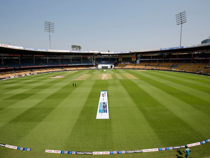 IND vs SL bengaluru test match pitch