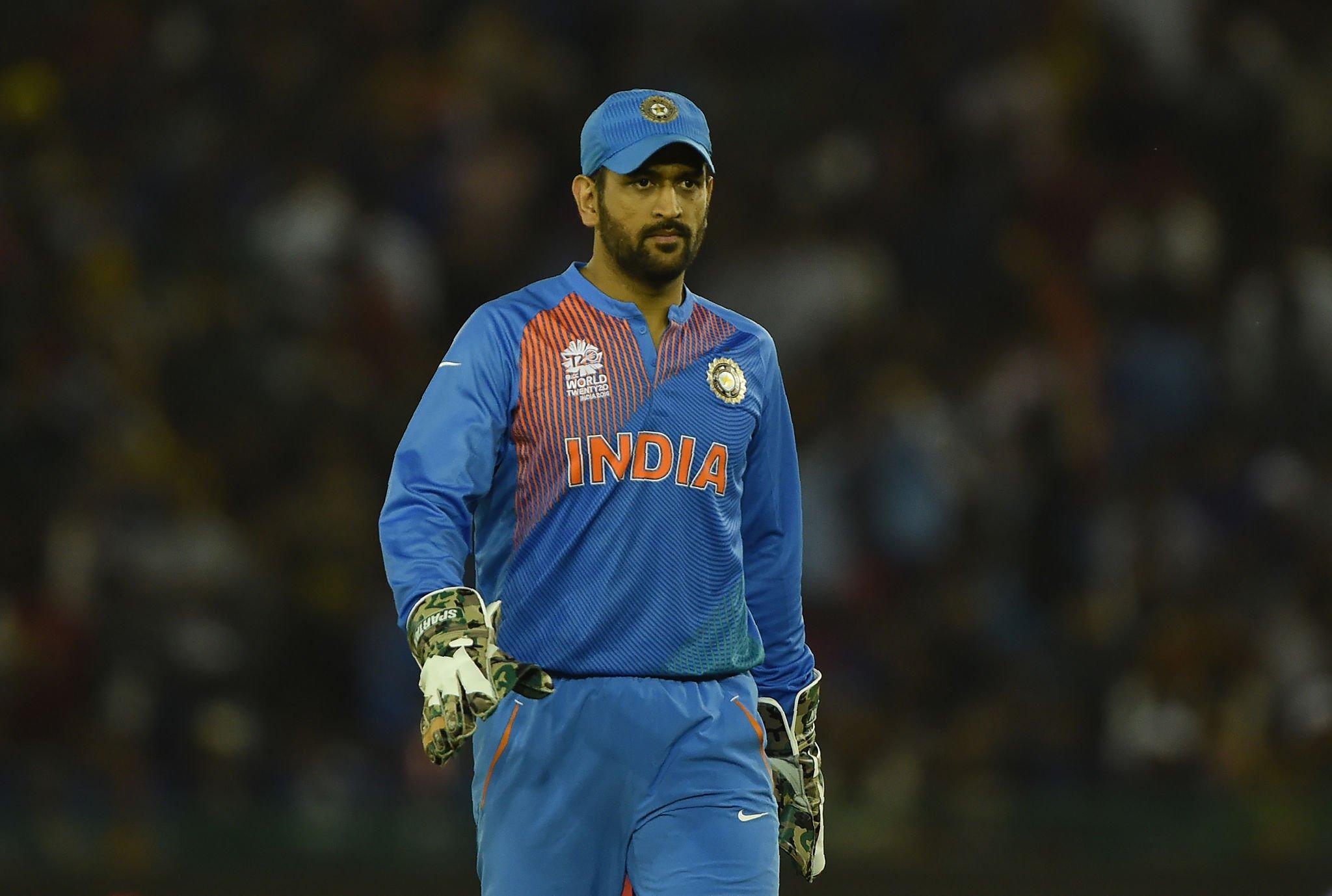 "मुझे वर्ल्ड कप में शामिल नहीं किया गया", भारत-पाक की भिड़ंत से पहले MS Dhoni ने दिया चौंकाने वाला ब...