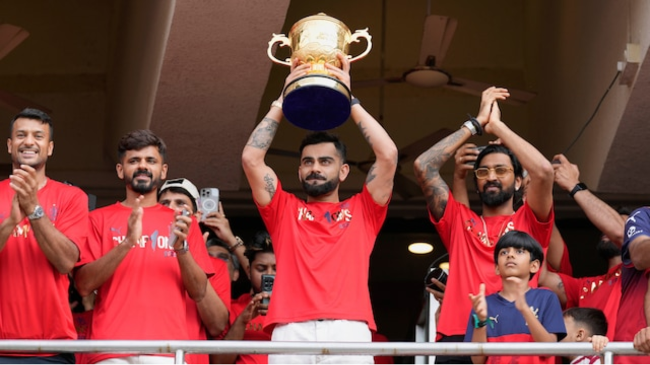 Activist Approaches Police Seeking FIR Against Virat Kohli In Bengaluru Stampede Case 1 Activist Approaches Police Seeking FIR Against Virat Kohli In Bengaluru Stampede Case 1