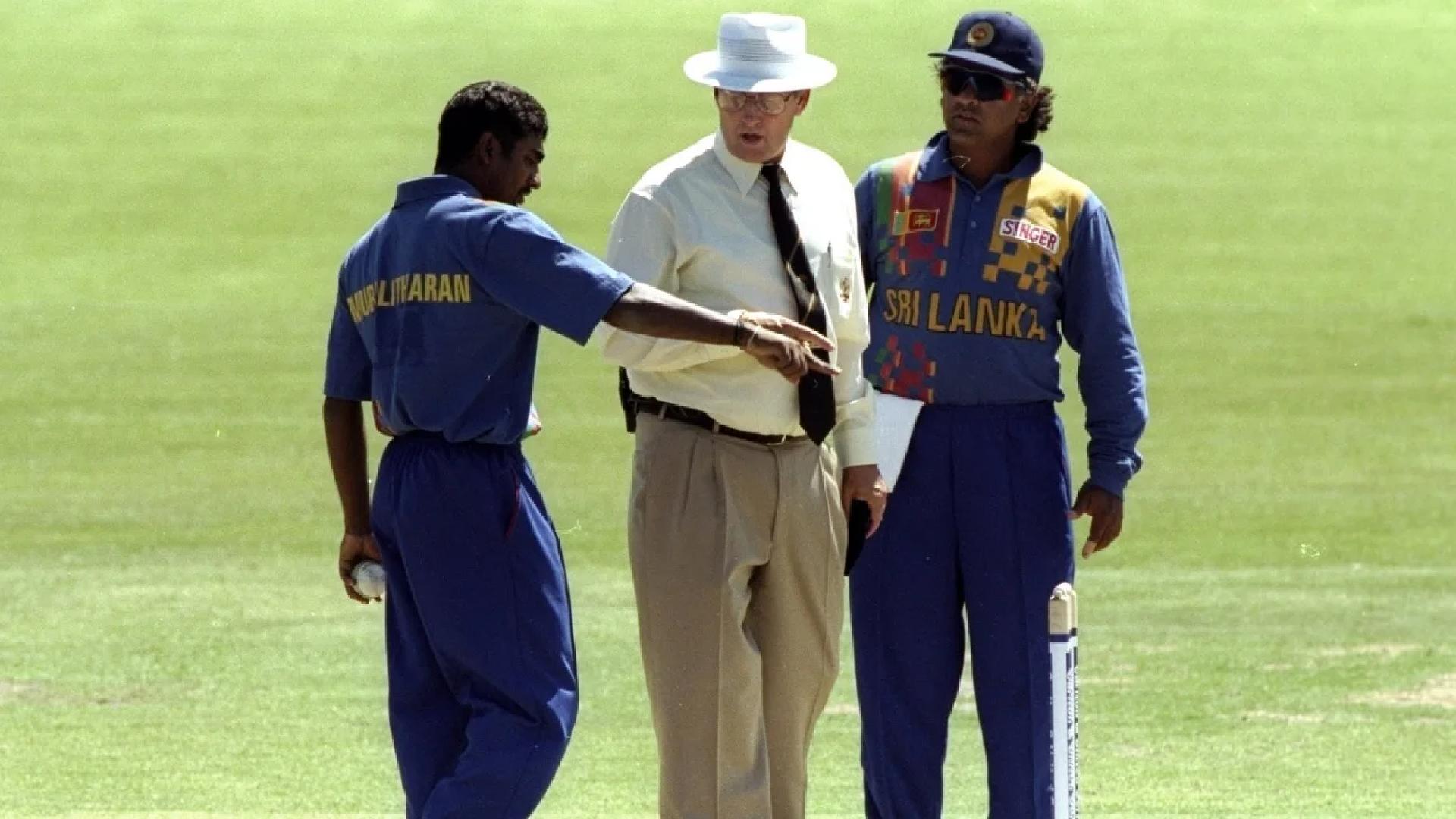 Arjuna Ranatunga saved muttiah muralitharan career when australia
