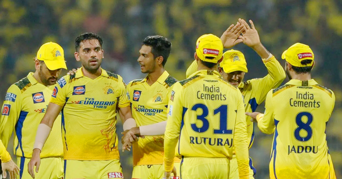CSK की नहीं खत्म हो रही परेशानी, अब 14 करोड़ी गेंदबाज हुआ चोटिल, इतने मैच के लिए IPL 2024 से बाहर