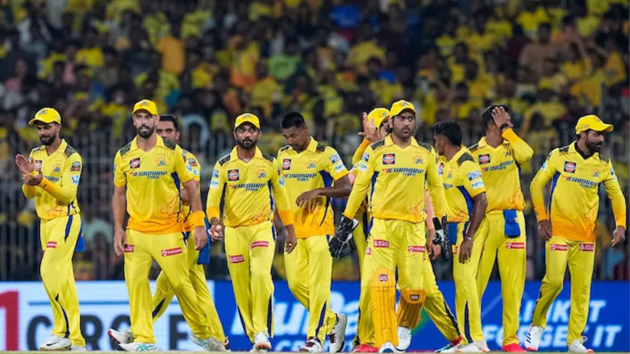 ये खिलाड़ी बना RCB के खिलाफ CSK की शर्मनाक हार का जिम्मेदार, आंकड़ों से हो गया साफ