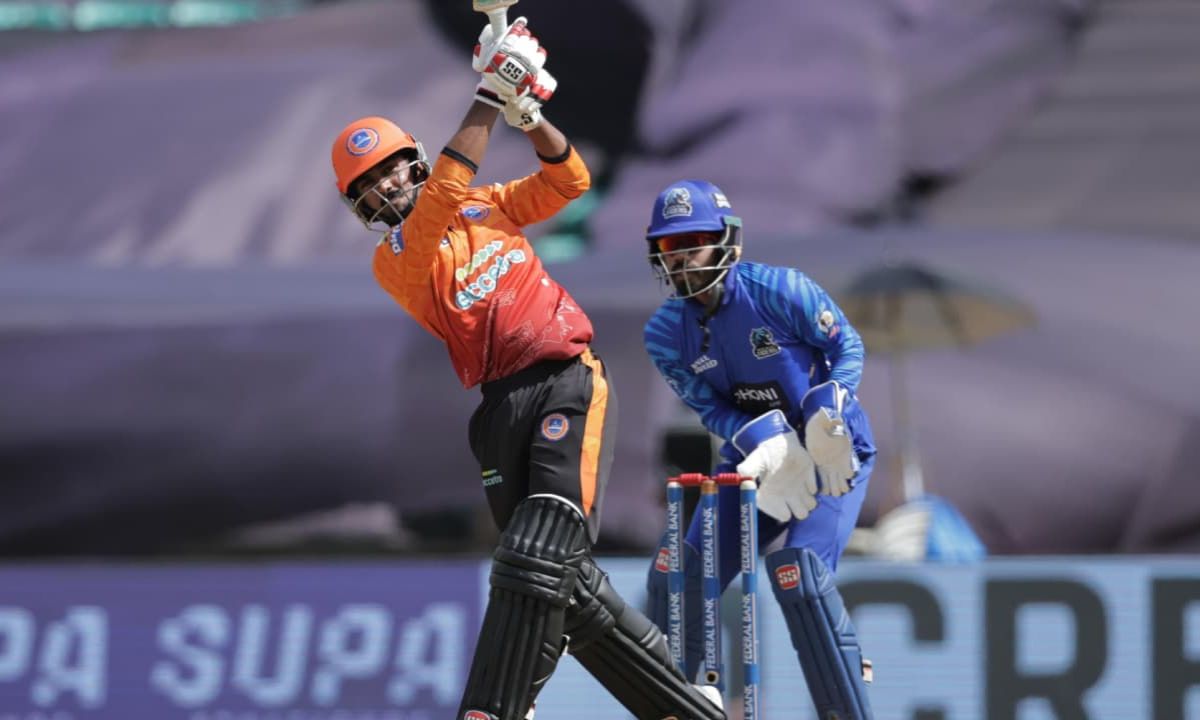 Kochi Blue Tigers vs Calicut Globstars