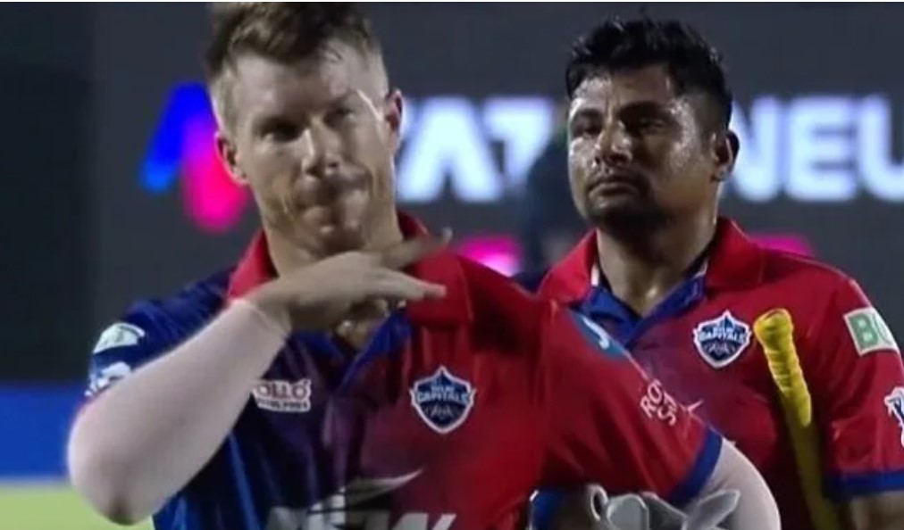 DAVID WARNER