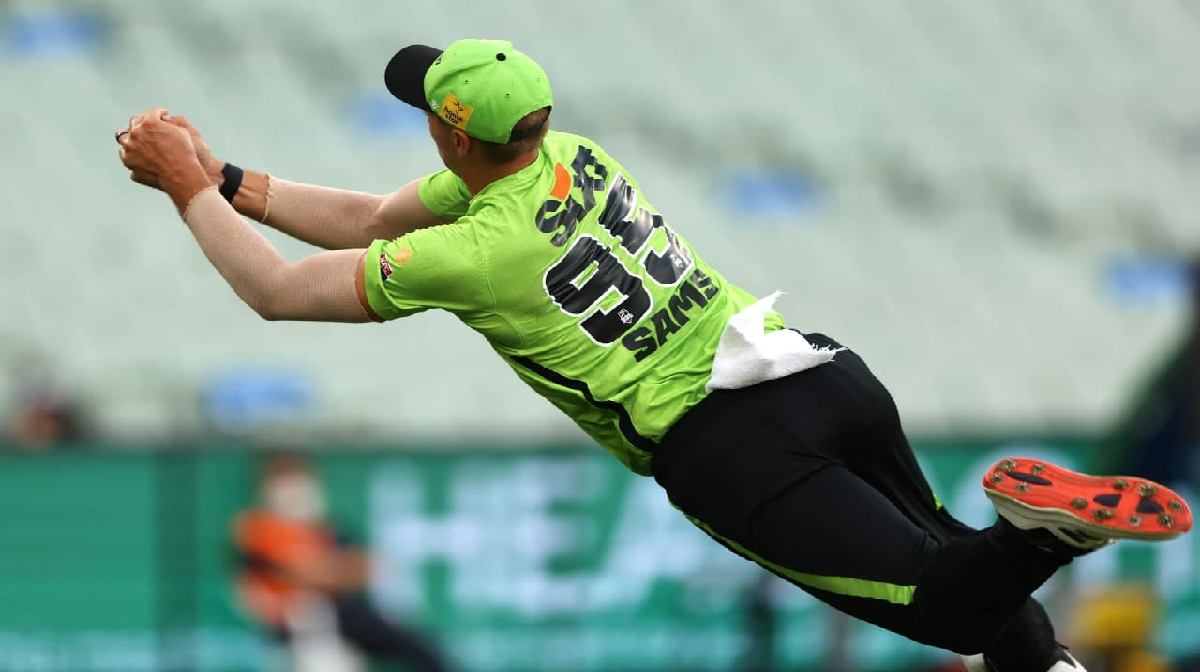 Daniel Sams amazing of alex carey catch Video