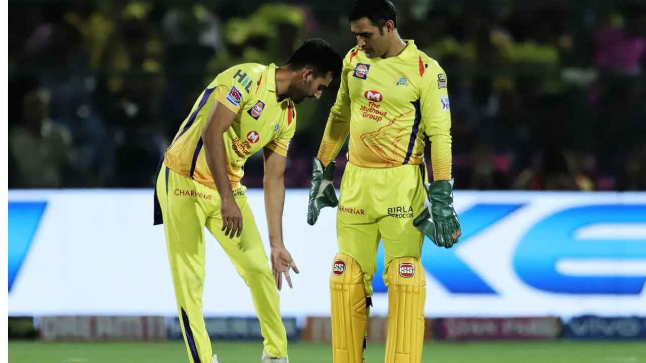 Deepak Chahar Of Mumbai Indians Can Go To Chennai Super Kings In IPL 2026 MS Dhoni Has Lucky Charm 1 Deepak Chahar Of Mumbai Indians Can Go To Chennai Super Kings In IPL 2026 MS Dhoni Has Lucky Charm 1