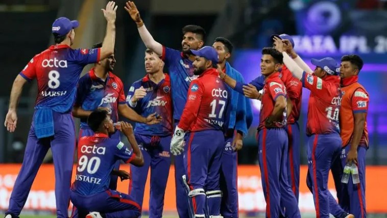 IPL 2023 से पहले दिल्ली कैपिटल्स ने शार्दुल ठाकुर समेत इन 3 खिलाड़ियों को दिया झटका! रिलीज करने की क...