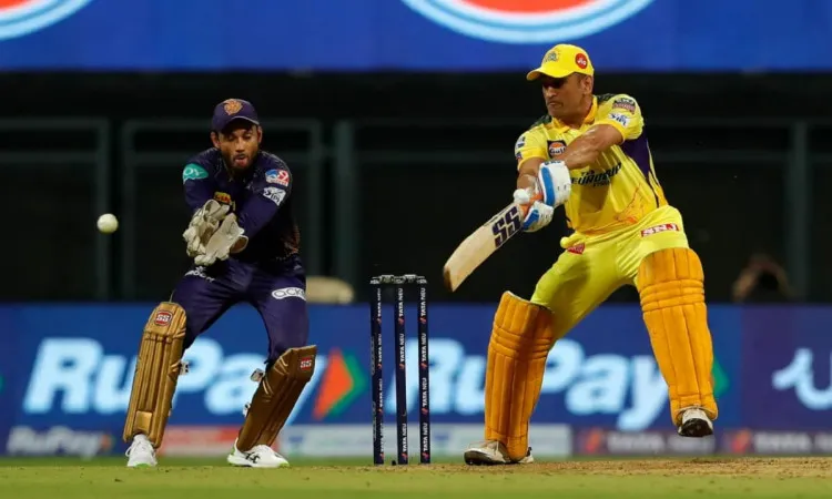 IPL 2022: पहले मैच में धोनी ने फिफ्टी लगाते ही तोड़ा राहुल द्रविड़ का रिकॉर्ड