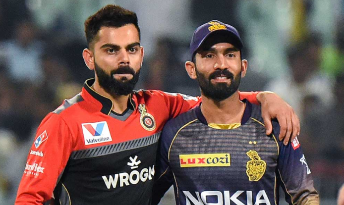 Dinesh Karthik Talk With Virat Kohli