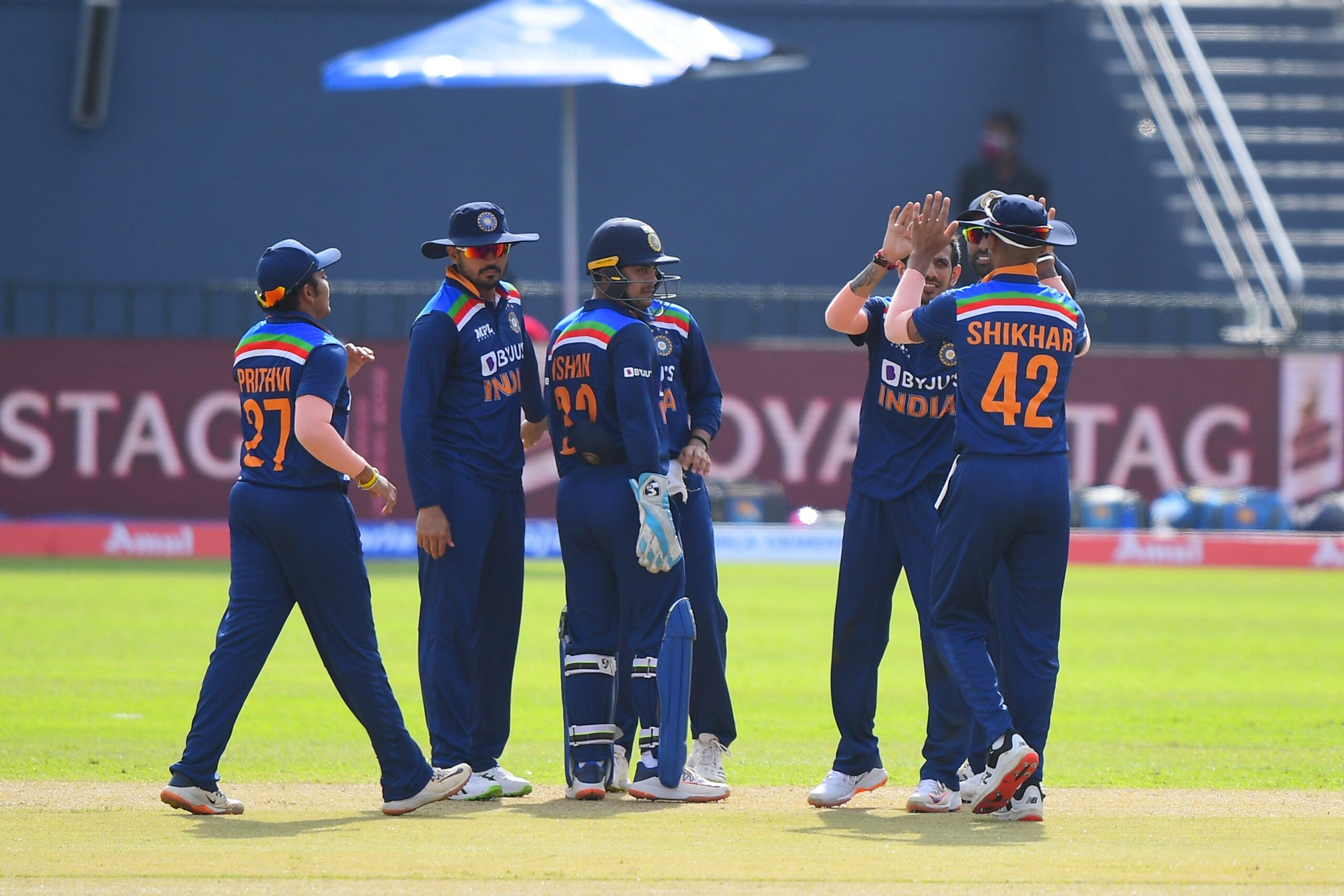 SL vs IND, STAT REVIEW: पहले वनडे मैच में बने 13 बड़े रिकॉर्ड्स, चमके धवन-किशन ने रचा इतिहास