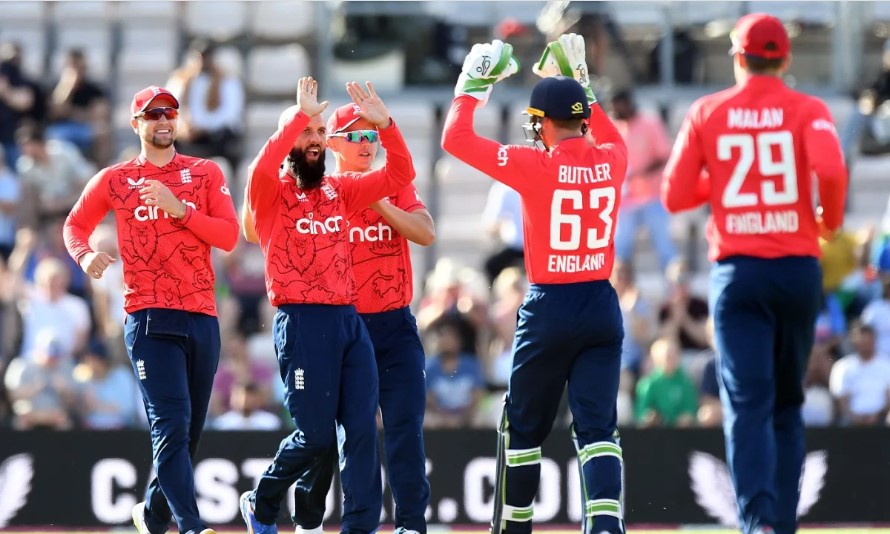 लगातार 4 जीत के बाद भी टीम से खुश नहीं हैं कोच ब्रैंडन मैकुलम, कहा ENGLAND को अभी भी सुधार की जरूरत