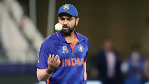 "हर समय सभी के उपलब्ध रहने की उम्मीद ना करें", Rohit Sharma के बचाव में उतरे हेड कोच राहुल द्रविड़