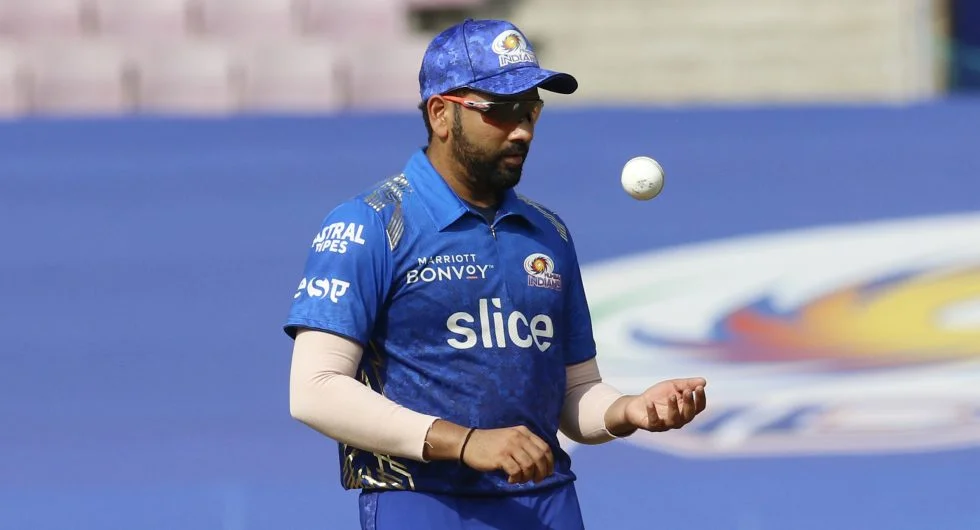 IPL 2022: मोहसिन खान को 4 साल तक रोहित शर्मा ने किया इग्नोर, अब इसी गेंदबाज़ ने बरपा रखा है कहर