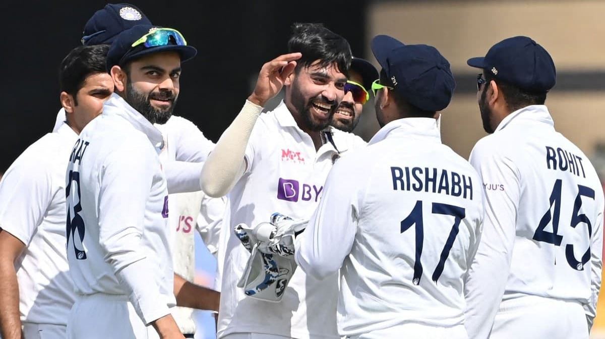 ENG vs IND: भारतीय गेंदबाजों ने की शानदार शुरुआत की हो रही ट्विटर पर तारीफ, जीत के लिए चाहिए 6 विकेट