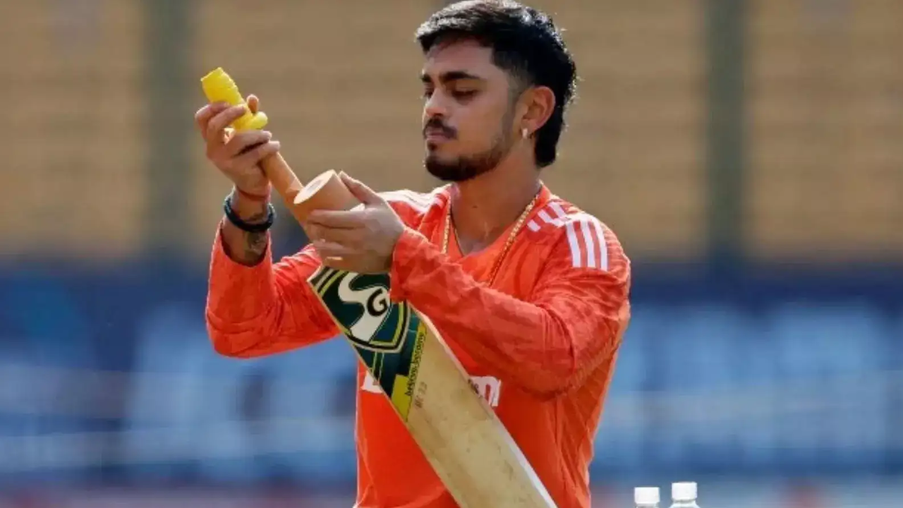 Ishan Kishan Has Got Comeback In Central Contract But Due To Flop Performance Of Player He Will Not Be Able To Return To Team India Ishan Kishan Has Got Comeback In Central Contract But Due To Flop Performance Of Player He Will Not Be Able To Return To Team India