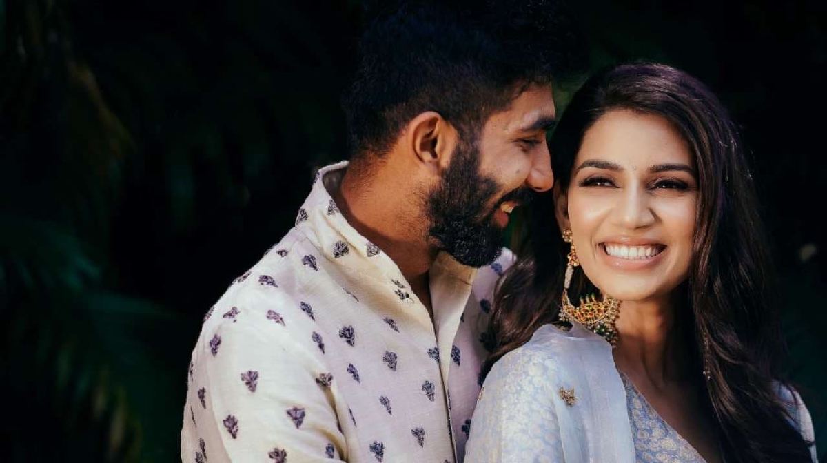 Jasprit bumrah-sanjana