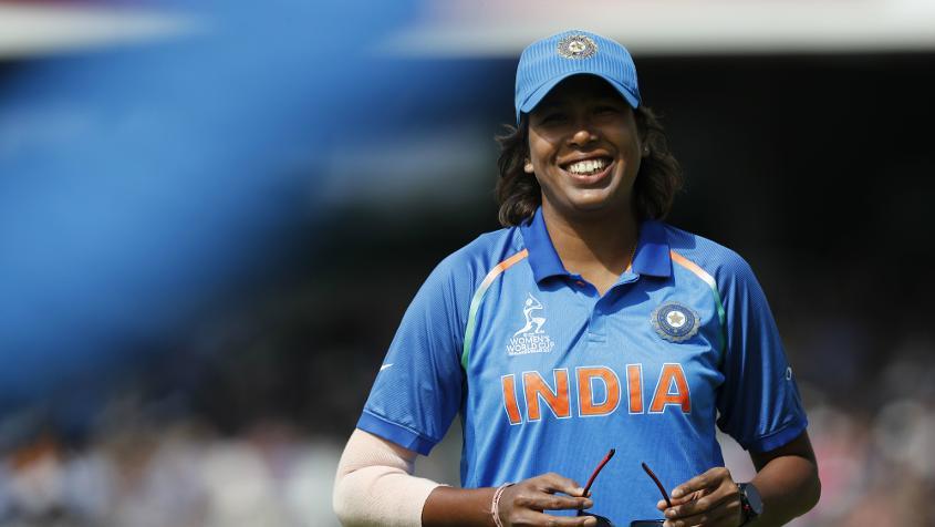 Jhulan Goswami का छलका दर्द, बताया महिलाओं को क्रिकेट में किस तरह की परेशानियों का करना पड़त है सामन...