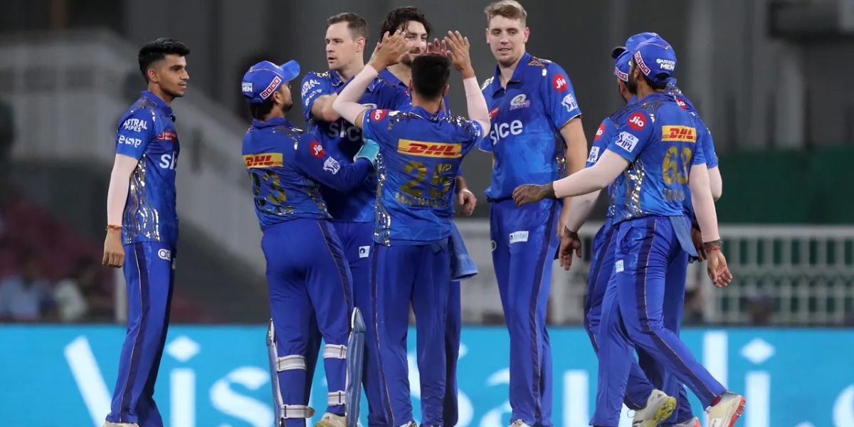 MI vs SRH: हैदराबाद के खिलाफ करो या मरो मुकाबले में अपना ट्रंप कार्ड उतारेंगे रोहित शर्मा, ऐसी होगी...