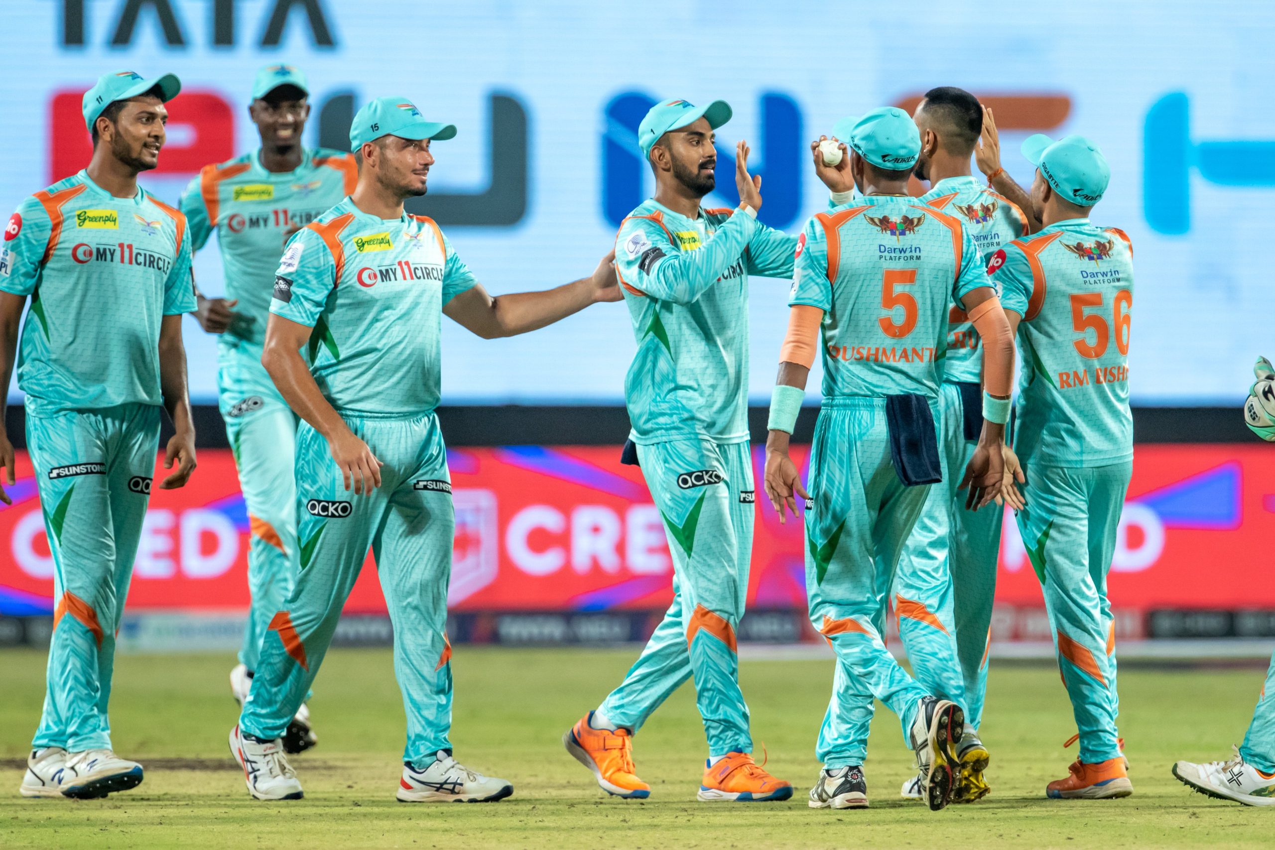 ऑस्ट्रेलियाई गेंदबाज Marcus Stoinis ने कुसल परेरा का फोड़ा सिर, मारी ऐसी बाउंसर दर्द से कराहते रह गय...