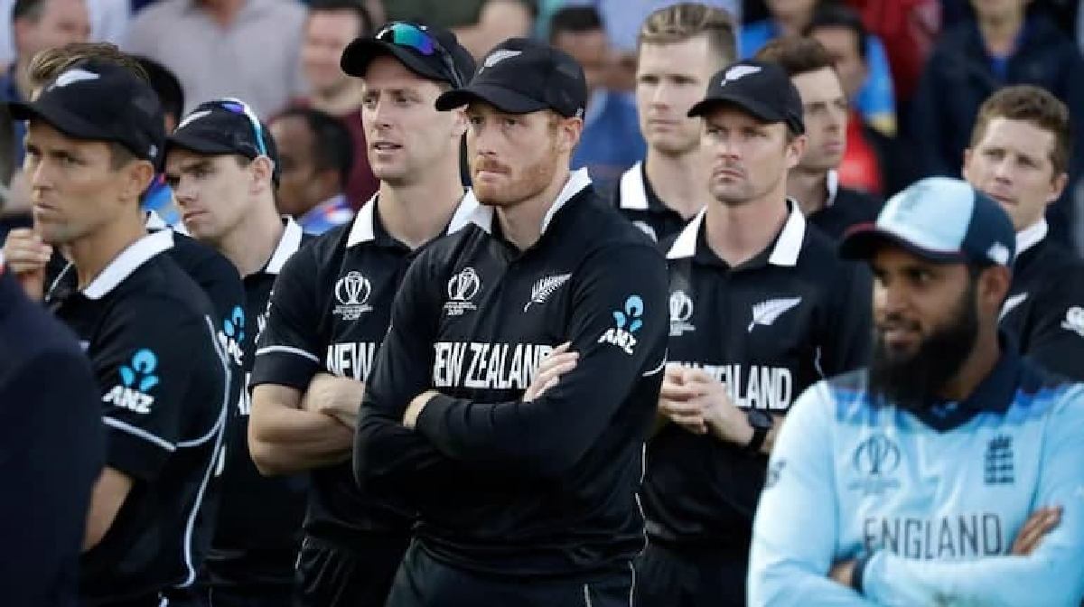 New Zealand-Martin Guptill Injured-Gary Steed