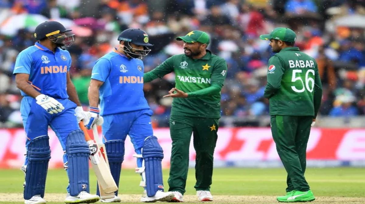 भारतीय युवाओं से पाक के खिलाड़ियों की तुलना करते हुए PCB पर भड़का ये पूर्व तेज गेंदबाज, सुनाई खरी-खो...