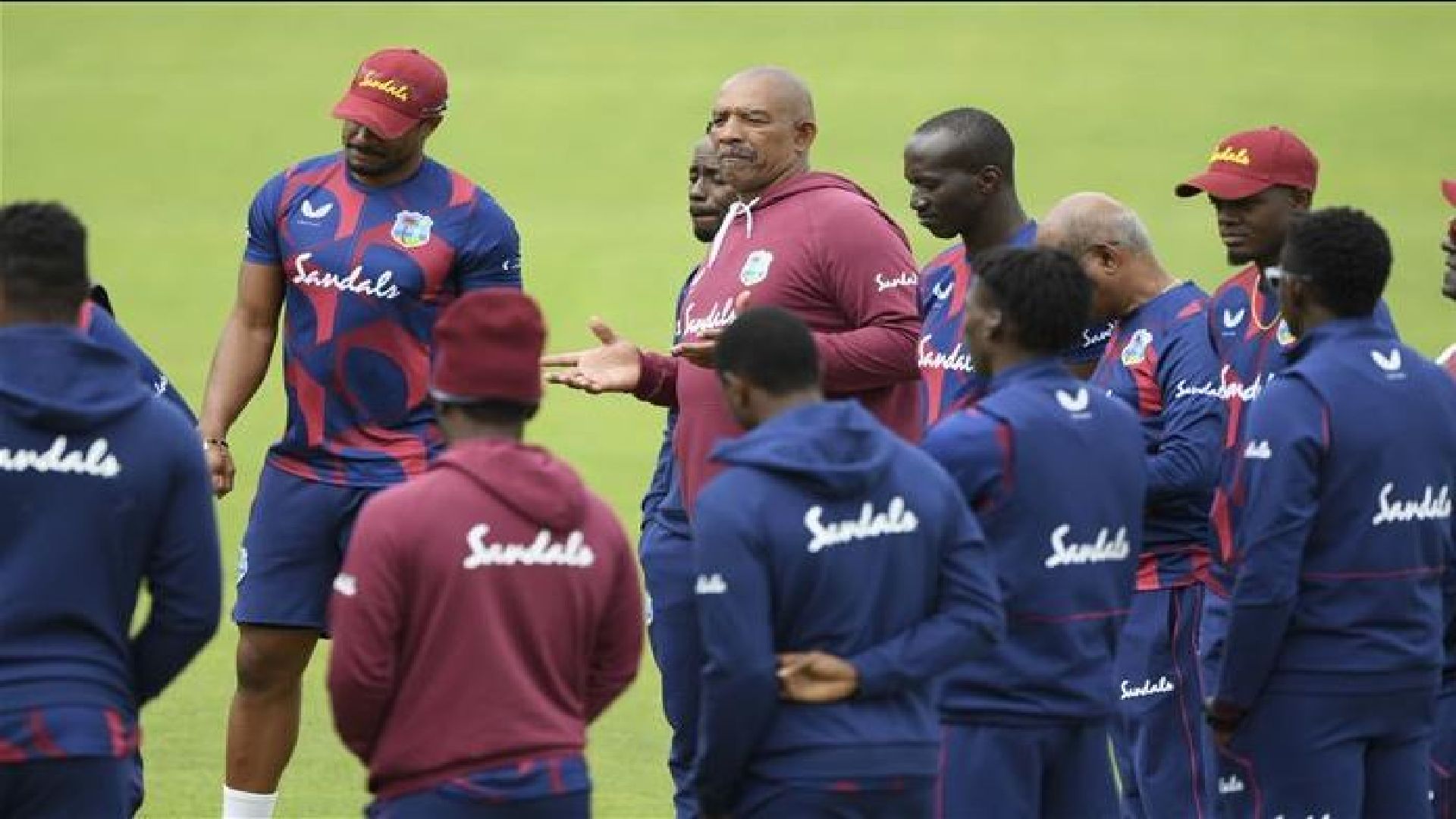 Phil simmons believes in struggling west indies batsmen prior to india series