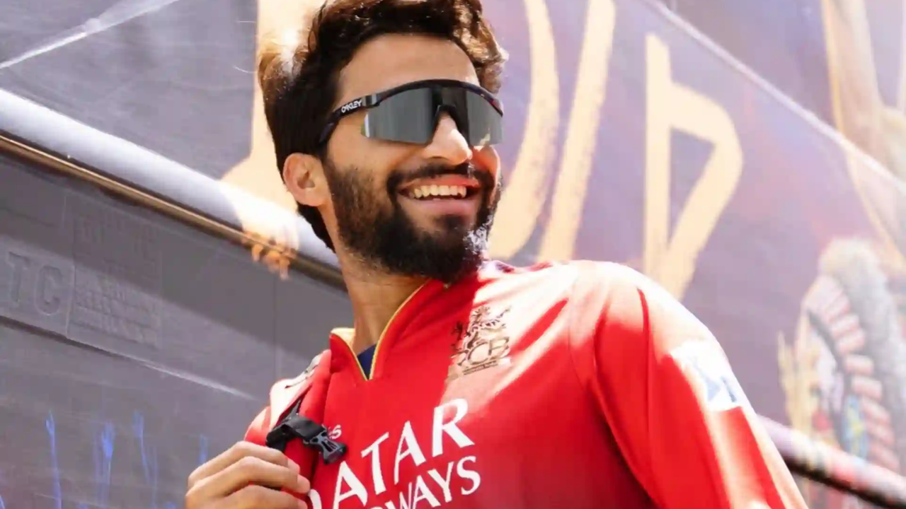 Rajat Patidar Said RCB Has The Trophy Women Team Won The Title In WPL 1 Rajat Patidar Said RCB Has The Trophy Women Team Won The Title In WPL 1