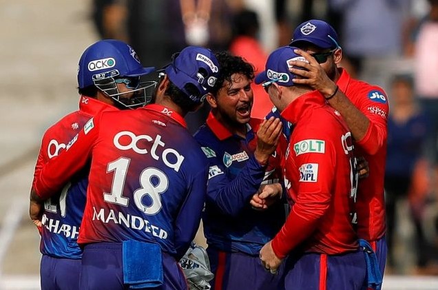 ऋषभ पंत के इस दोस्त ने इंग्लैंड में मचाया कोहराम, 400 के स्ट्राइक रेट से रन बनाकर जड़ा शतक