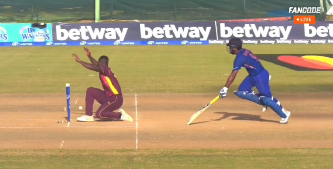 Sanju Samson run out