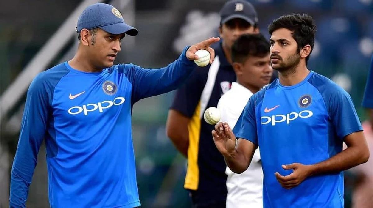 Shardul thakur-Michael Vaughan
