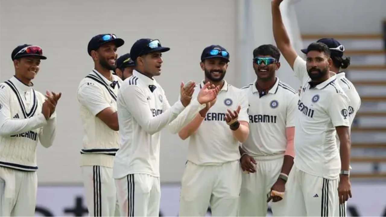 Team India 18 Member Squad For Last 3 Test Matches Vs England 6 Fast Bowlers Including Bumrah Siraj Included 1 Team India 18 Member Squad For Last 3 Test Matches Vs England 6 Fast Bowlers Including Bumrah Siraj Included 1