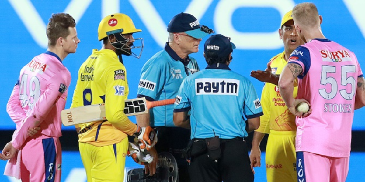 19 साल क्रिकेट को देने के बाद अचानक दिग्गज ने लिया संन्यास, IPL के बीच लौटा अपने देश