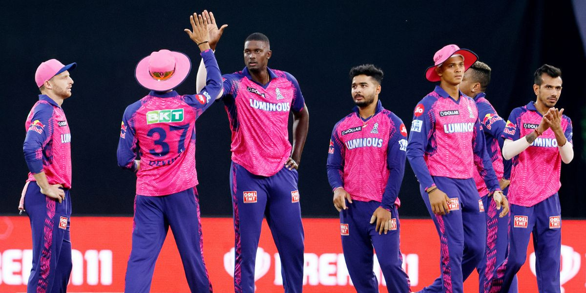 हार के साथ ही राजस्थान रॉयल्स को लगा बड़ा झटका, पिछले सीजन 4 शतक जड़ने वाला मैच विनर खिलाड़ी हुआ IPL...