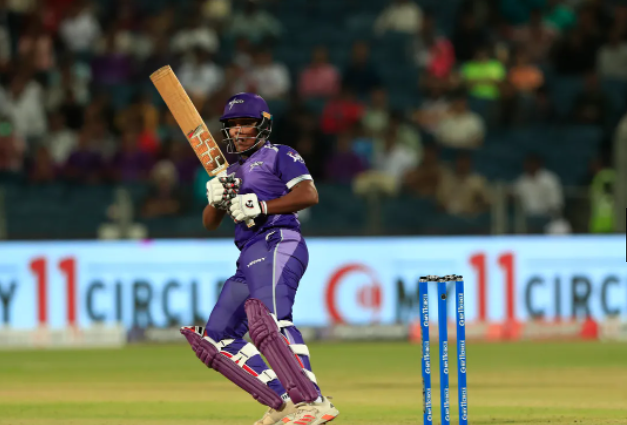VEL vs TBL - Kiran Navgire