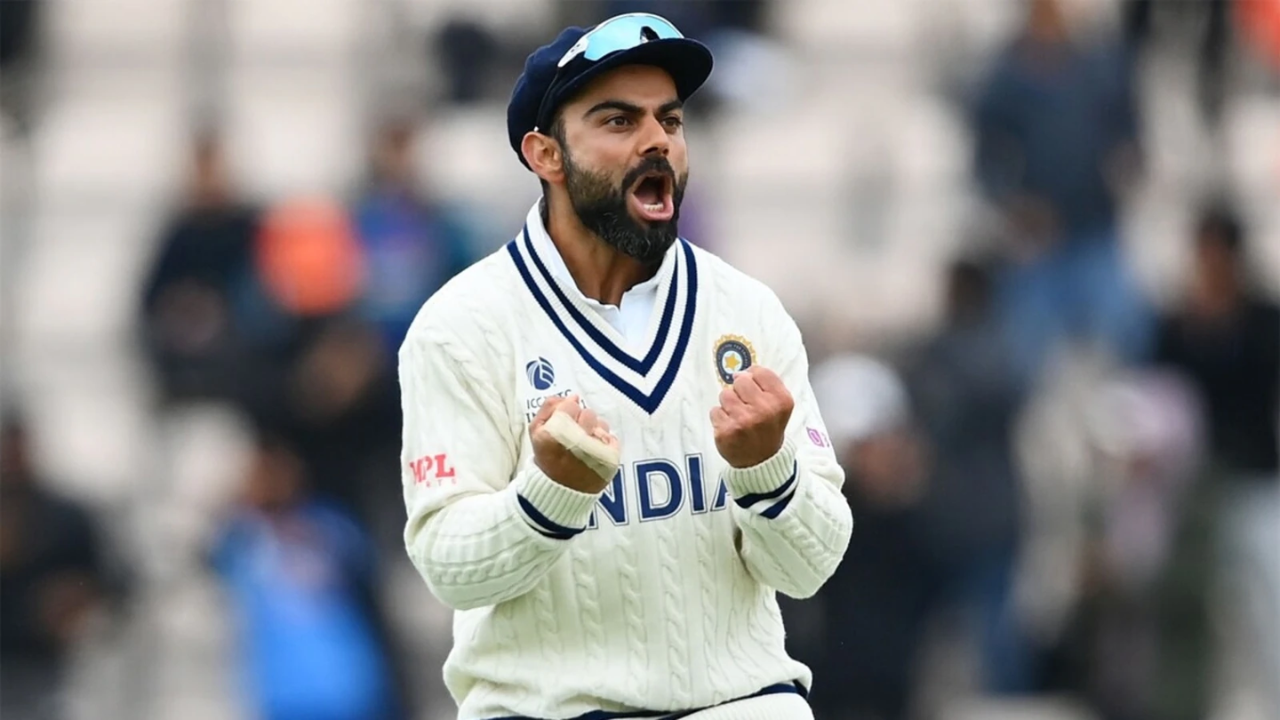 Virat Kohli Test Retirement Fan Reaction On Airport Goes Viral Watch Video 1 Virat Kohli Test Retirement Fan Reaction On Airport Goes Viral Watch Video 1