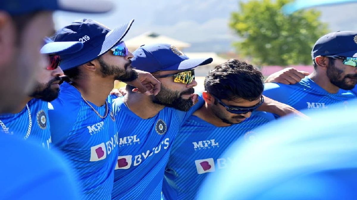 Virat Kohli With ODI Team