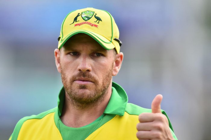 6,6,6,6,6... Aaron Finch के अंदर आई रिंकू सिंह की आत्मा, 1 ओवर में 5 छक्के जड़कर टीम को जिताया मैच, V...