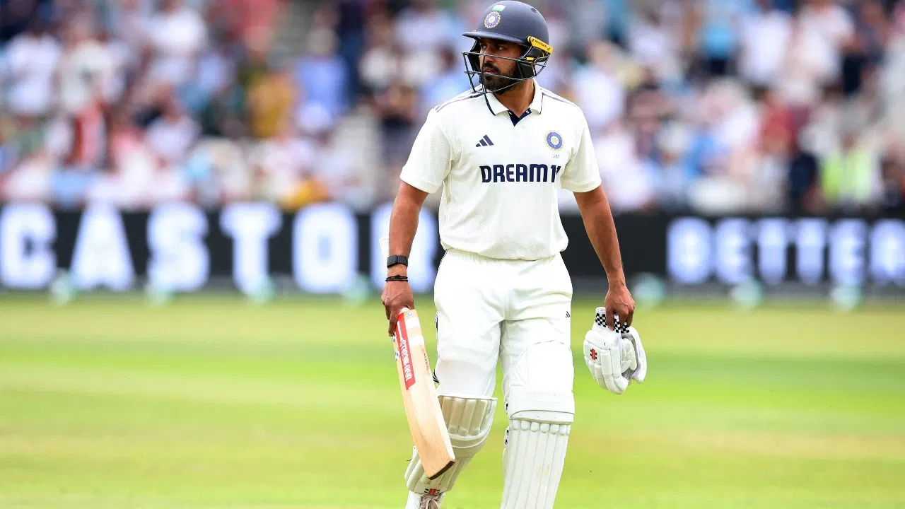 Career Of These 2 Players Ended For Team India They Performed Such Performance On England Tour After Which Coach Gambhir Will Never Give Chance Career Of These 2 Players Ended For Team India They Performed Such Performance On England Tour After Which Coach Gambhir Will Never Give Chance