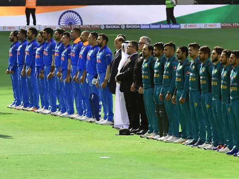 ICC T20 World cup 2021: पाक के खिलाफ मुकाबलें के लिए अजिंक्य रहाणे ने इन 2 खिलाड़ियो को बताया बेहद अ... ICC T20 World cup 2021: पाक के खिलाफ मुकाबलें के लिए अजिंक्य रहाणे ने इन 2 खिलाड़ियो को बताया बेहद अ...
