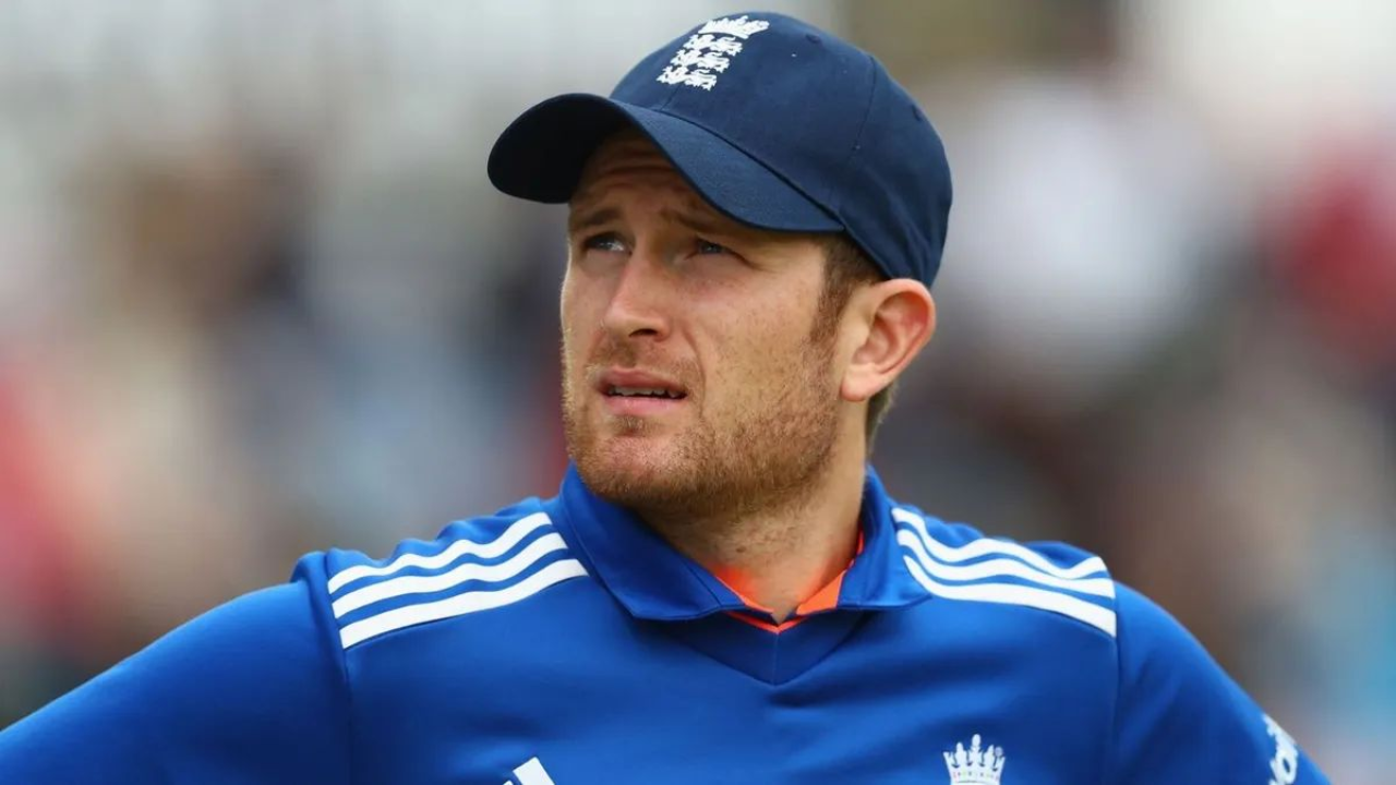 Coach Expressed Confidence In 35 Year Old Veteran All Rounder Made Him Wild Card Entry In Team For Manchester Test 1 