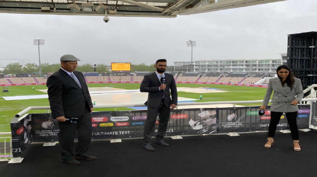 दिनेश कार्तिक को इंग्लैंड में इस वजह से सुननी पड़ी गालियां, अब किया खुलासा